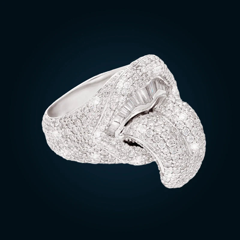 Anillo Lengua de Oro  Blanco con Diamantes