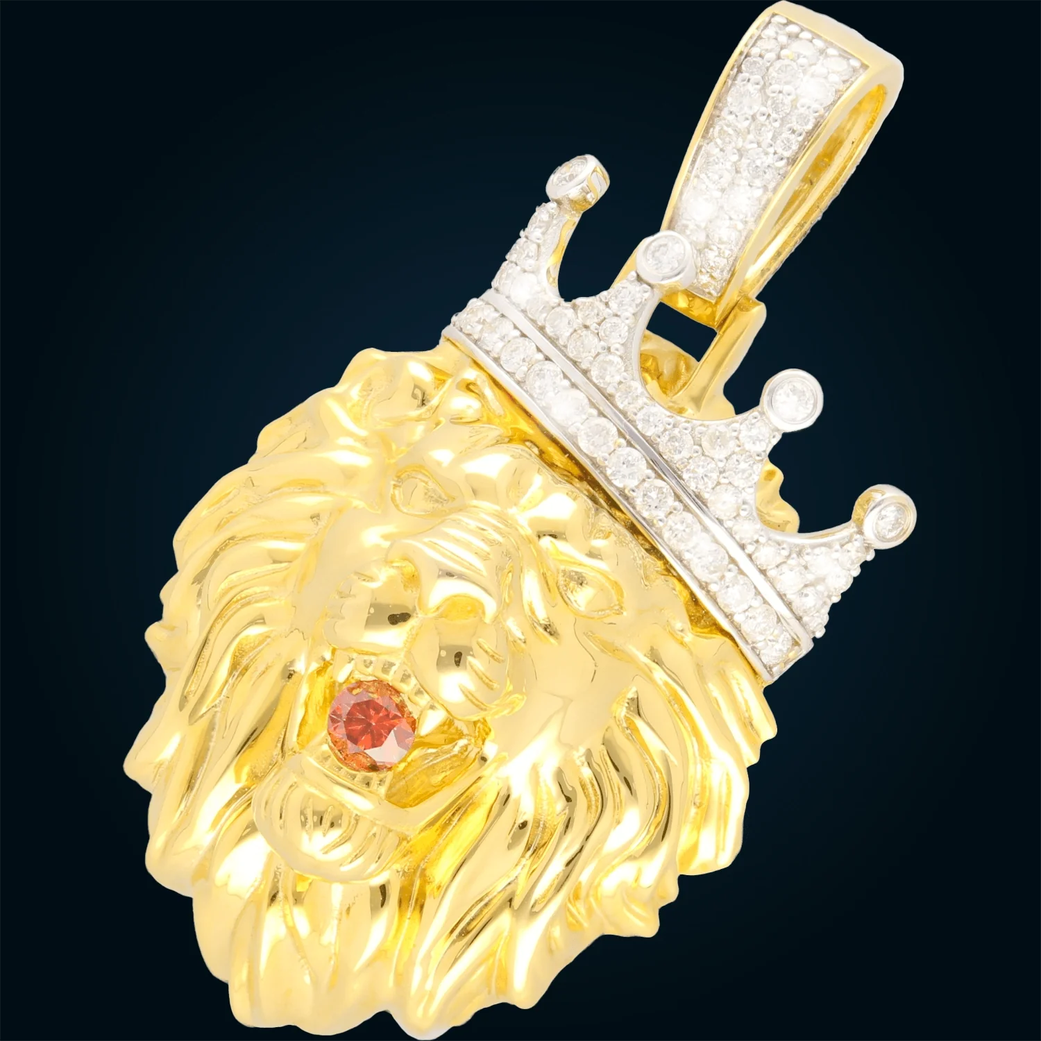 Yellow Gold Lion Head Pendant with Diamonds