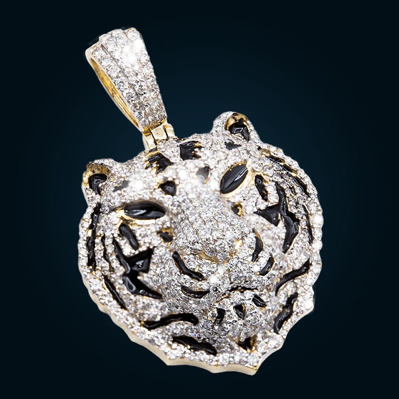 Yellow Gold Tiger Head Pendant with Diamonds