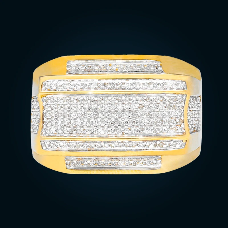 Anillo en Oro Amarillo con Diamantes Montado Pavé