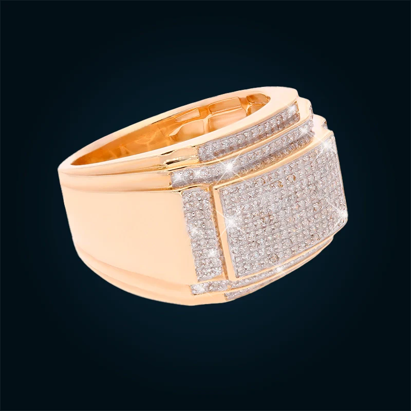 Anillo en Oro Amarillo con Diamantes Montado Pavé