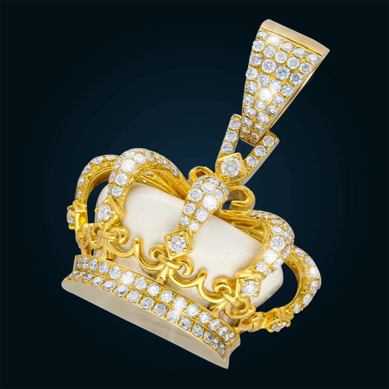 White Gold Crown Pendant with Diamonds