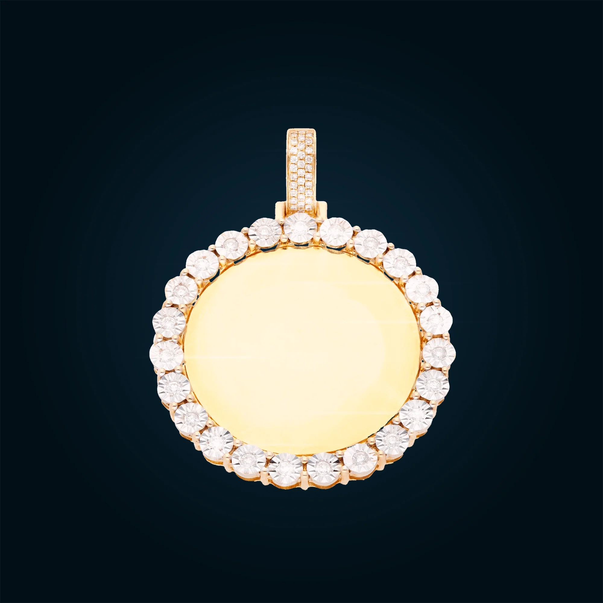 Yellow Gold Illusion Cameo Pendant with Diamonds