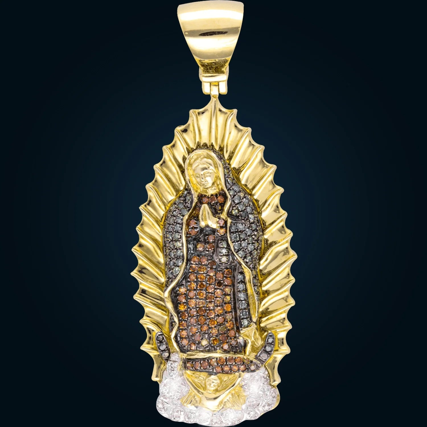 Dije Virgen María de Oro Amarillo con Diamantes