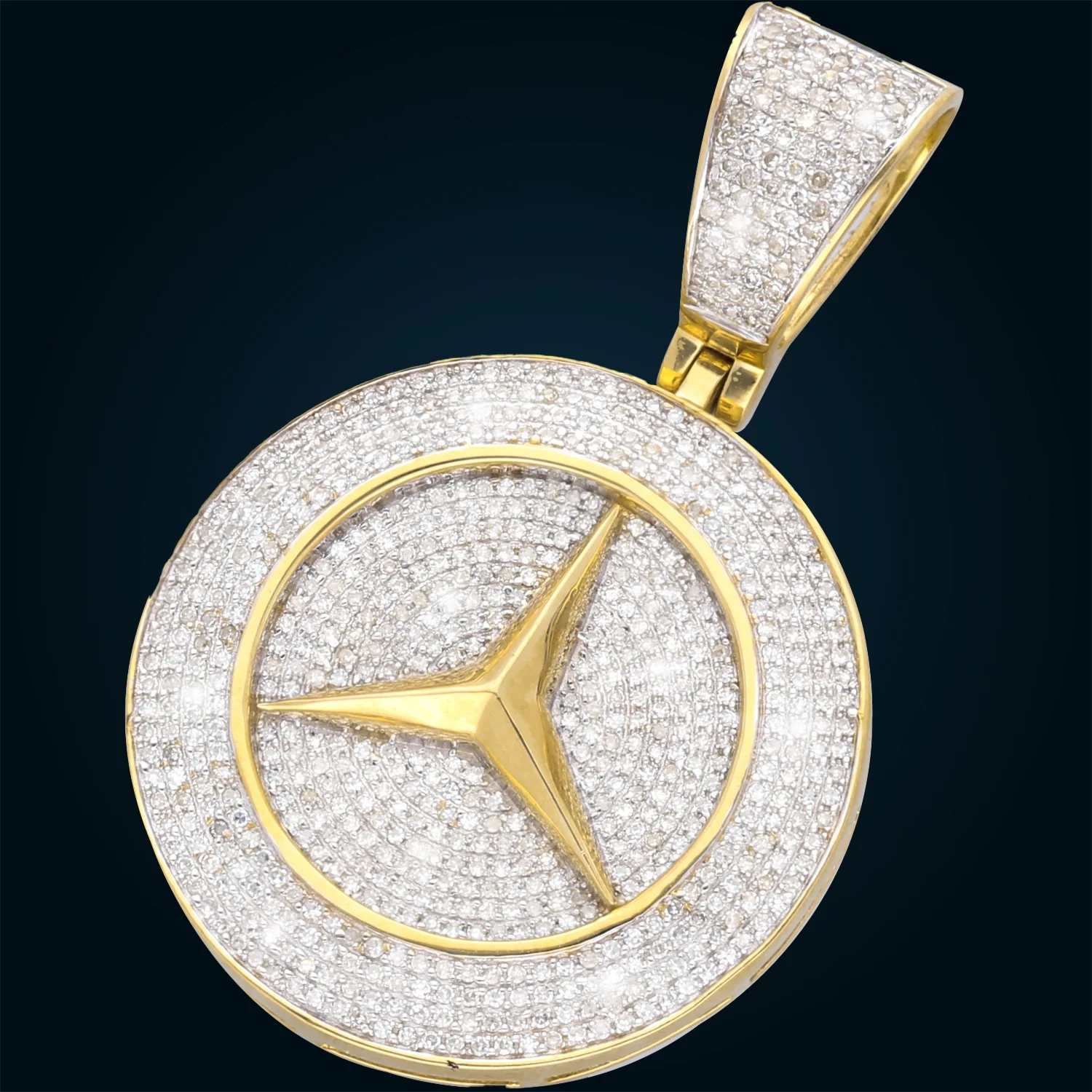 Dije Estrella Mercedes de Oro Amarillo con Diamantes