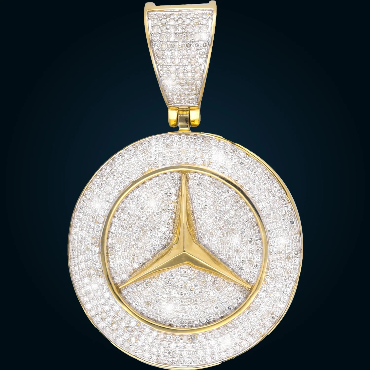 Dije Estrella Mercedes de Oro Amarillo con Diamantes